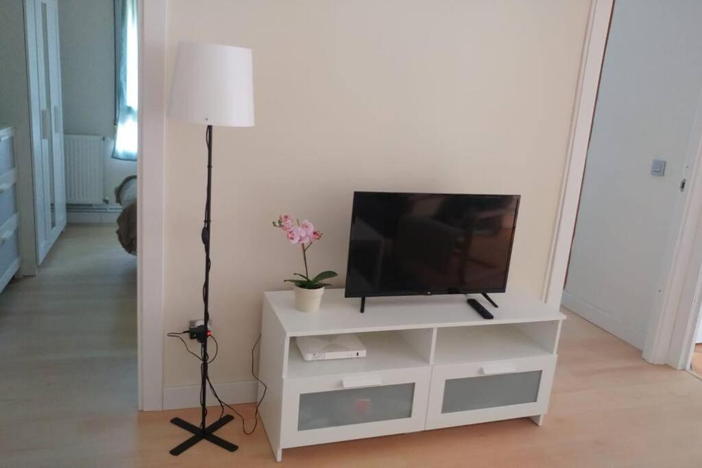 Bonito Y Acogedor Apartamento Cerca De Donostia San Sebastian Lezo Exterior photo
